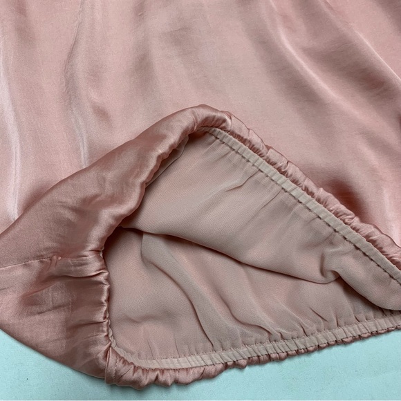 BNN RPBLIC Bubble Sleeveless Blouse NWT - Picture 6 of 8